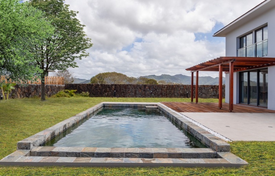 Projet RESVilla Ile Maurice villas pieds dans l\'eauvilla avec piscineAchat villa de luxe